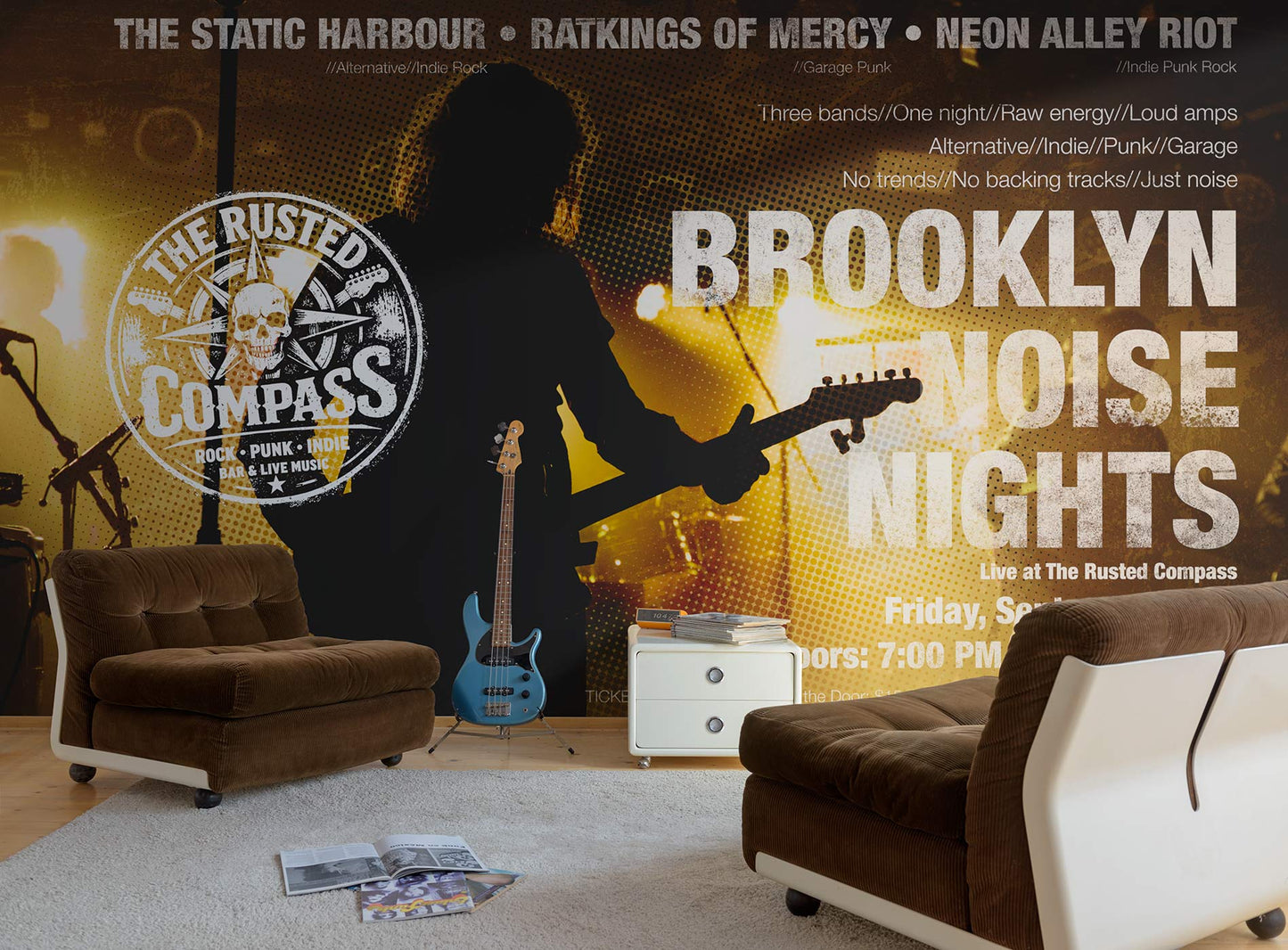 Wohnzimmer mit zwei braunen Sesseln, einem kleinen weißen Beistelltisch und mit einer Tapete eines Gitarristen und Schriftzug 'BROOKLYN NOISE NIGHTS' von Superwalls