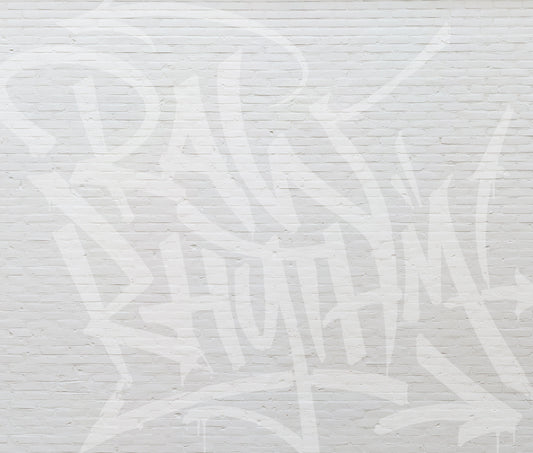 Weisse Klinkerwand Tapete mit Typo von Superwalls